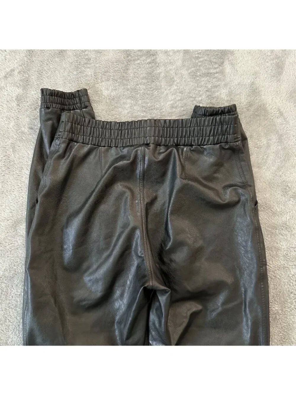 Spanx Black Faux Leather Joggers Pants Women's MEDIUM Vegan